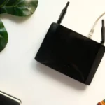 Non posizionare il router vicino a superfici metalliche