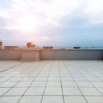 Come pulire le piastrelle del balcone: ecco il metodo innovativo