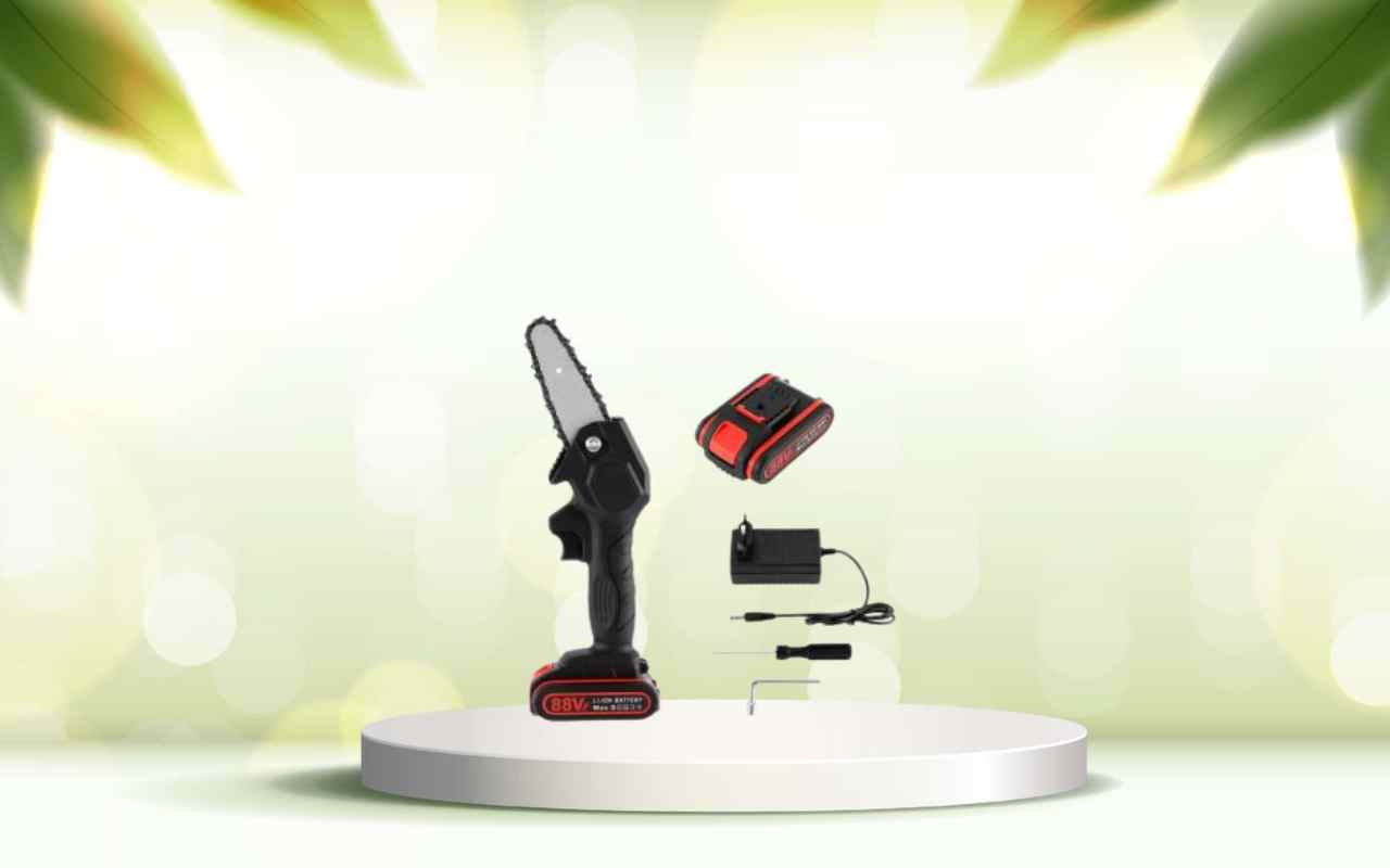 Scopri la mini motosega a batteria: potatura facile e veloce per ogni giardino